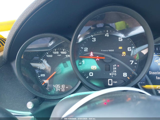 Porsche 718 Boxster 2021 WP0CA2A8XMS210397 Image 15