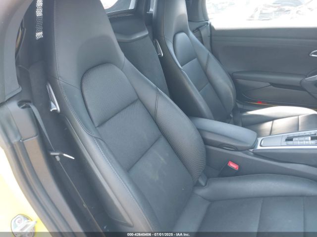 2021 PORSCHE 718 BOXSTER WP0CA2A8XMS210397 Photo 7