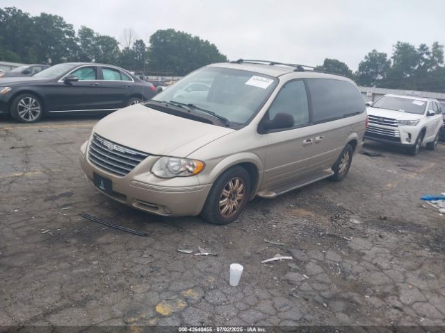 2005 CHRYSLER TOWN & COUNTRY 2C4GP54L25R126935 Photo 1