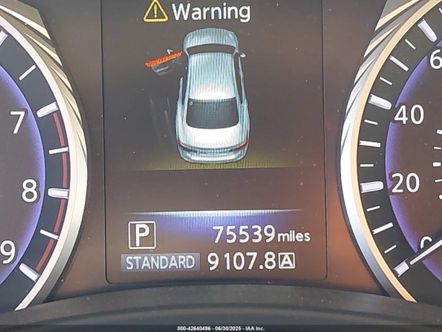 JN1EV7AR4HM831005 Infiniti 2017