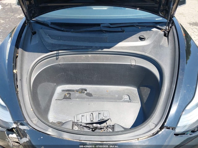 2019 TESLA MODEL 3 5YJ3E1EA7KF399760 Photo 9