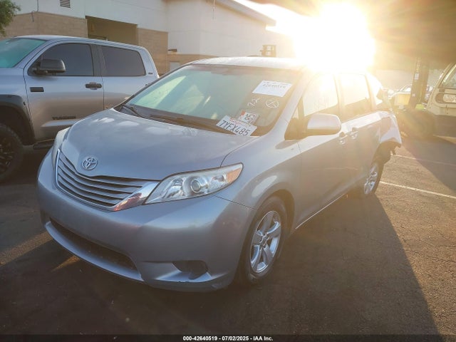 Toyota 2gr-fks 2017 5TDKZ3DC2HS856414 Image 2
