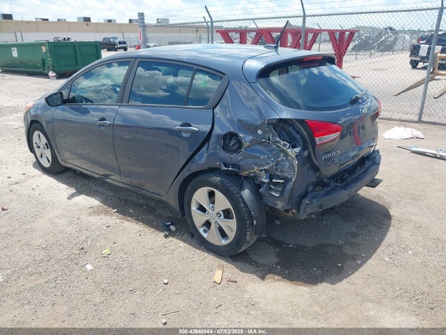 KIA gdi nu 2016 KNAFK5A8XG5622329 Image 3