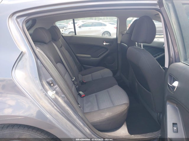 KIA gdi nu 2016 KNAFK5A8XG5622329 Image 8