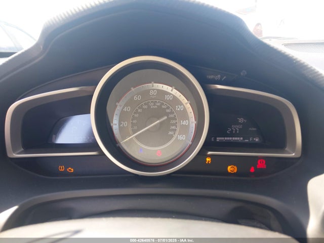 JM1BM1W71E1141443 Mazda pe
