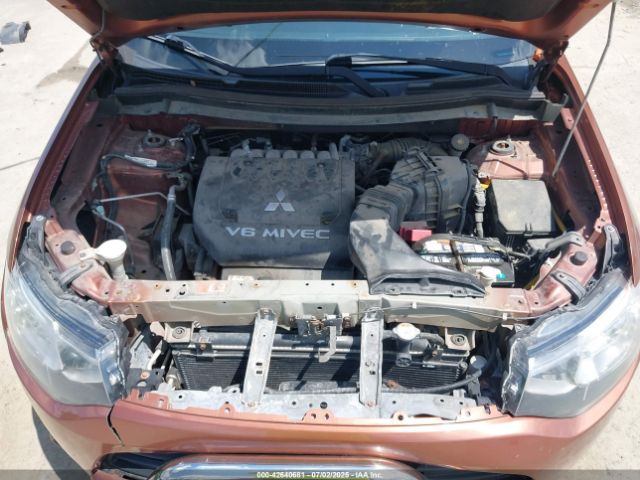 2014 MITSUBISHI OUTLANDER JA4JZ4AX6EZ006606 Photo 9