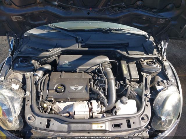 2011 MINI COOPER S CLUBMAN WMWZG3C54BTY36968 Photo 9
