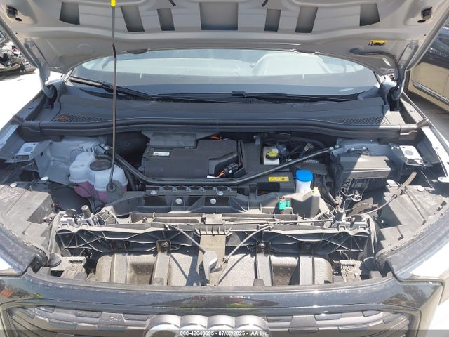 2024 AUDI Q4 E-TRON WA1LUBFZXRP042774 Photo 9