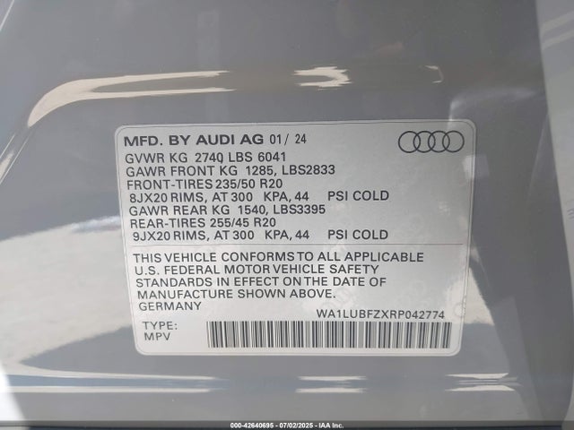 2024 AUDI Q4 E-TRON WA1LUBFZXRP042774 Photo 8