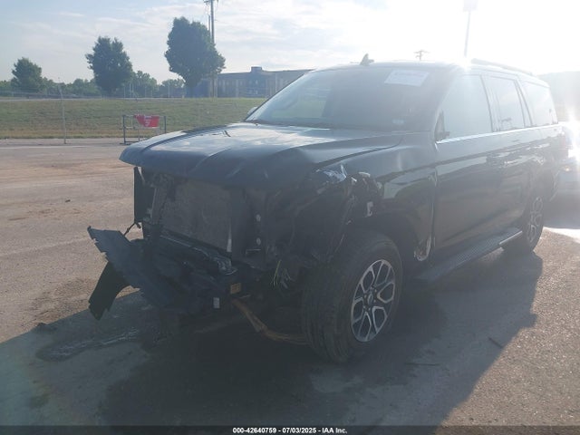 2022 Ford Expedition Xlt მანქანა იყიდება აუქციონზე, vin: 1FMJU1JT6NEA66680, აუქციონის ნომერი: 42640759