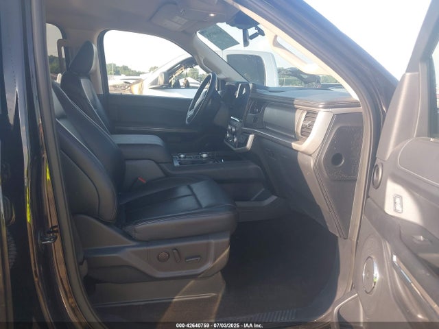 2022 Ford Expedition Xlt მანქანა იყიდება აუქციონზე, vin: 1FMJU1JT6NEA66680, აუქციონის ნომერი: 42640759