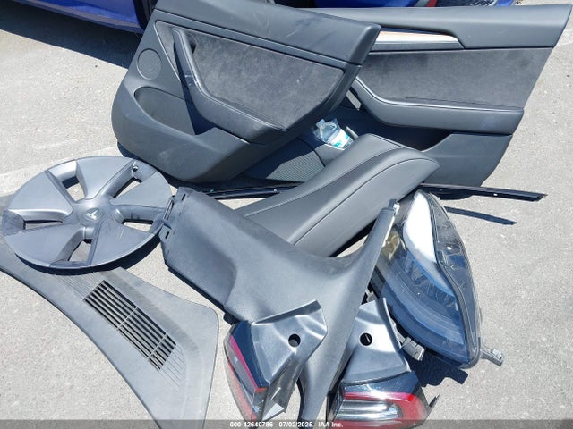 Tesla MODEL 3 2022 5YJ3E1EB9NF267595 Image 12