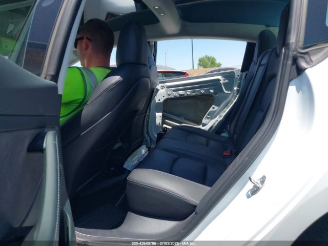 2022 TESLA MODEL 3 5YJ3E1EB9NF267595 Photo 7