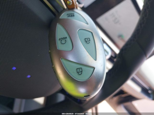 2025 HYUNDAI IONIQ 6 KMHM54AC9SA093905 Photo 10