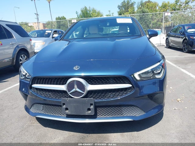W1K5J4GB5PN333041 Mercedes-Benz m260