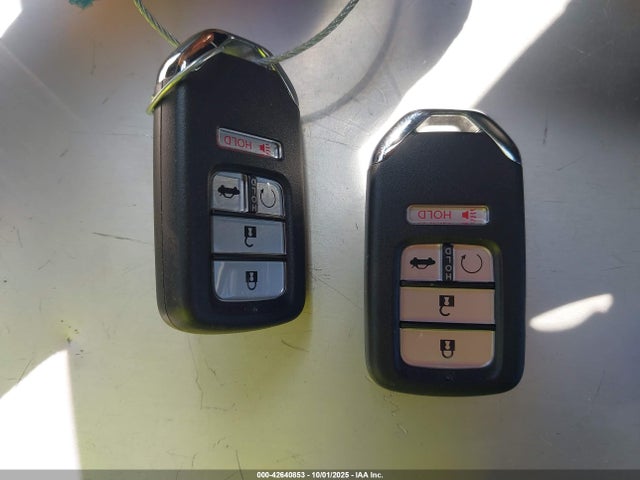1HGCV3F20NA030515 Honda lfb2