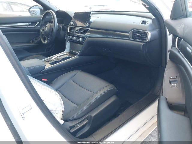 1HGCV3F20NA030515 Honda lfb2