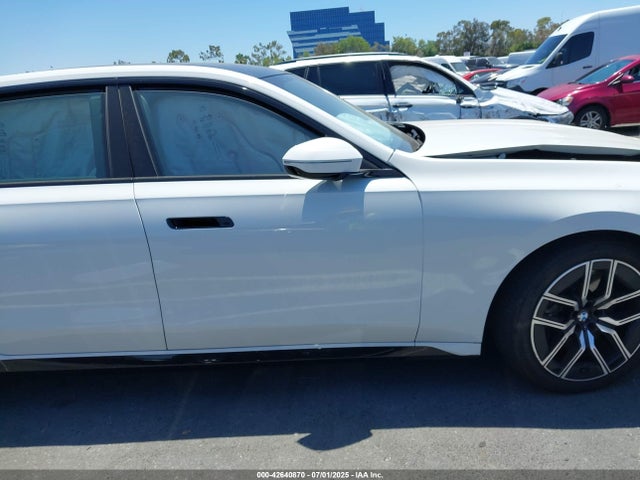 WBA33EH01SCU96544 BMW 2025