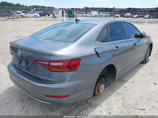 3VWE57BUXKM118148 Volkswagen 1.8 tsi