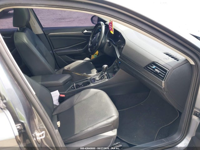 3VWE57BUXKM118148 Volkswagen 1.8 tsi