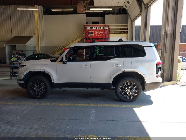 Lexus v35a-fts 2024 JTJTBCDX1R5027334 Image 15