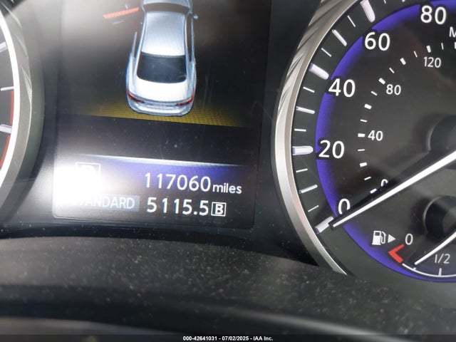 JN1BV7AR5FM390985 Infiniti 2015