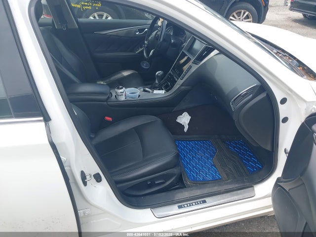 JN1BV7AR5FM390985 Infiniti 2015