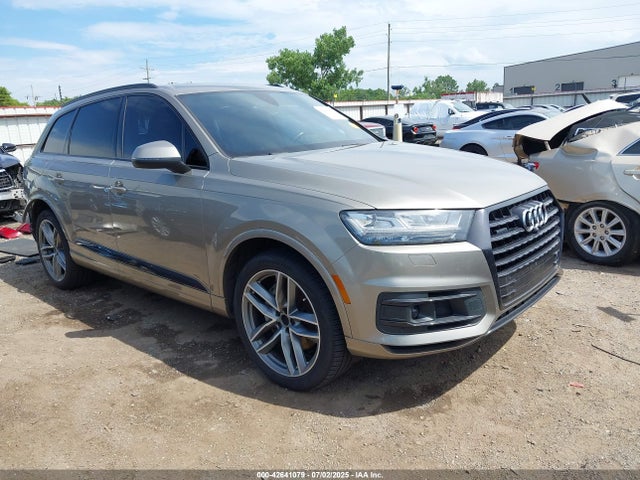 2017 AUDI Q7 WA1VAAF77HD042712 Photo 0