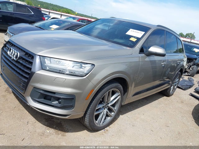 2017 AUDI Q7 WA1VAAF77HD042712 Photo 1