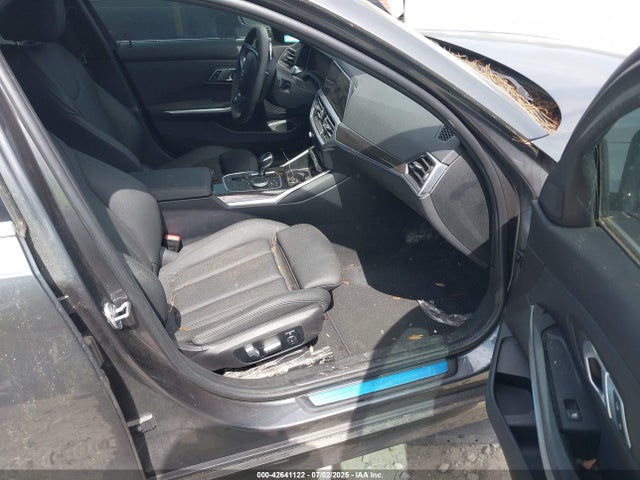 3MW5R1J03L8B38333 BMW 330I