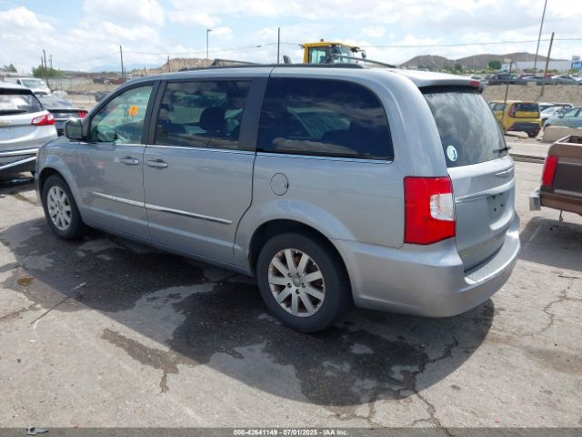 2014 CHRYSLER TOWN & COUNTRY 2C4RC1BG9ER445428 Photo 2