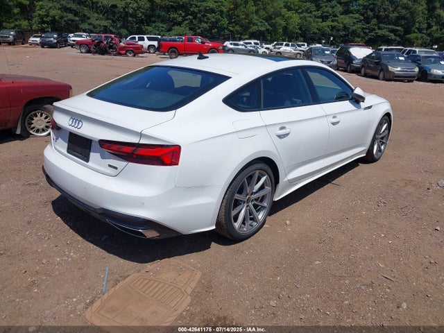 2025 AUDI A5 SPORTBACK WAUDACF51SA008458 Photo 3