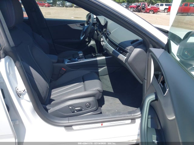 2025 AUDI A5 SPORTBACK WAUDACF51SA008458 Photo 4