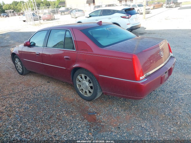 2010 CADILLAC DTS 1G6KA5EY9AU137338 Photo 2