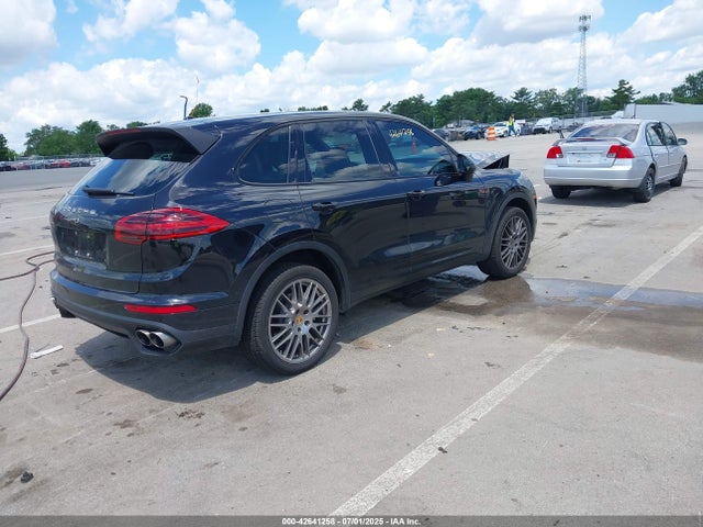 Porsche Cayenne 2016 WP1AB2A26GLA95813 Image 4