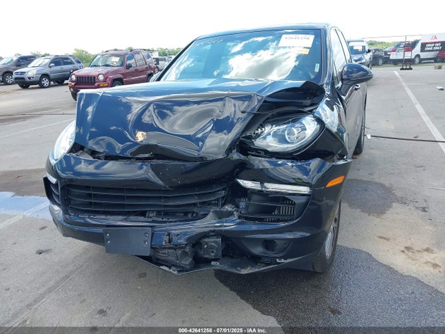 Porsche Cayenne 2016 WP1AB2A26GLA95813 Image 6