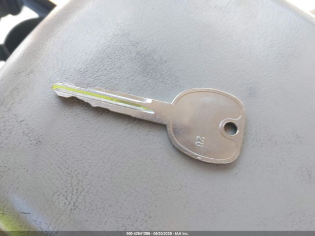 2009 SATURN AURA 1G8ZX57789F180531 Photo 10