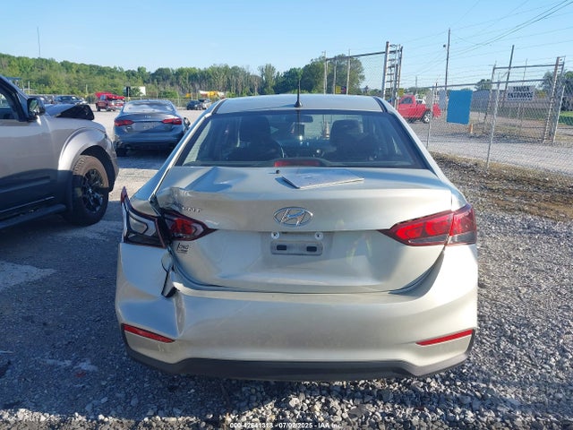Hyundai Accent 2018 3KPC24A37JE035389 Image 16