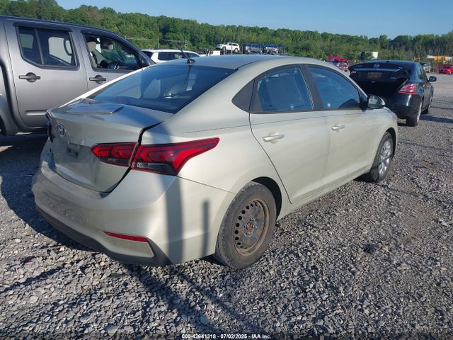 Hyundai Accent 2018 3KPC24A37JE035389 Image 4
