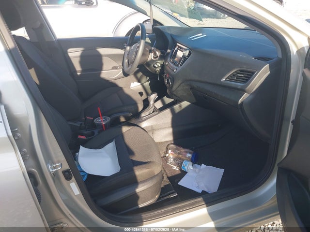 Hyundai Accent 2018 3KPC24A37JE035389 Image 5