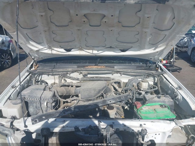 Toyota 2tr-fe 2015 5TFUX4EN3FX033003 Image 10