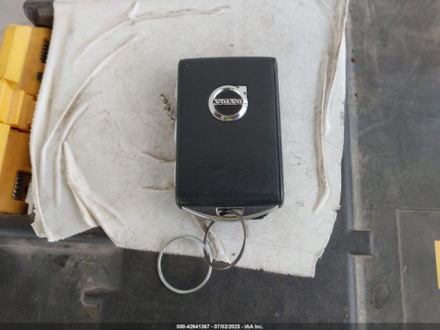 2018 VOLVO XC60 YV4A22RK0J1093397 Photo 10