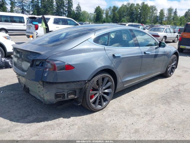 2013 TESLA MODEL S 5YJSA1DP8DFP28644 Photo 3