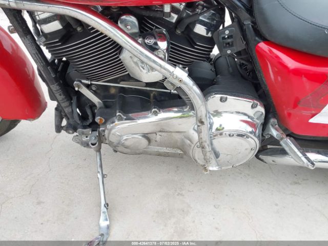 2017 HARLEY-DAVIDSON FLTRXS 1HD1KTC13HB650945 Photo 8