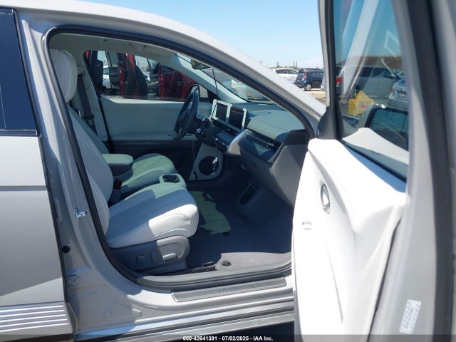 Hyundai 2023 2023 KM8KRDAF2PU150182 Image 5