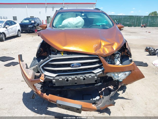 MAJ6P1UL6JC206204 Ford 2018