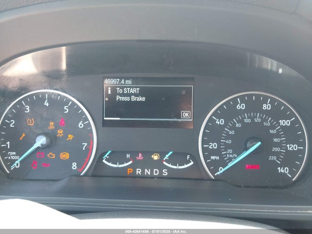 MAJ6P1UL6JC206204 Ford 2018