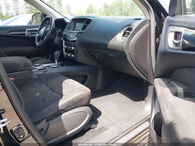 5N1AR2MM0EC661662 Nissan Pathfinder