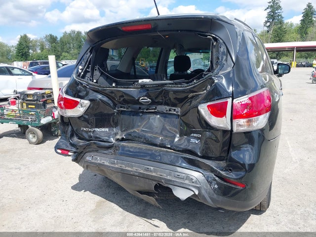 5N1AR2MM0EC661662 Nissan Pathfinder