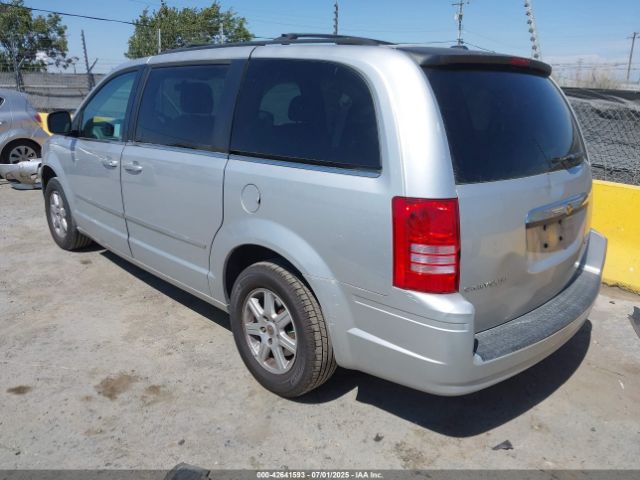 2010 CHRYSLER TOWN & COUNTRY 2A4RR5D14AR350892 Photo 2